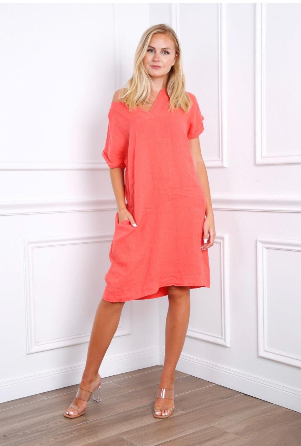 Robe en col V - 100% Lin