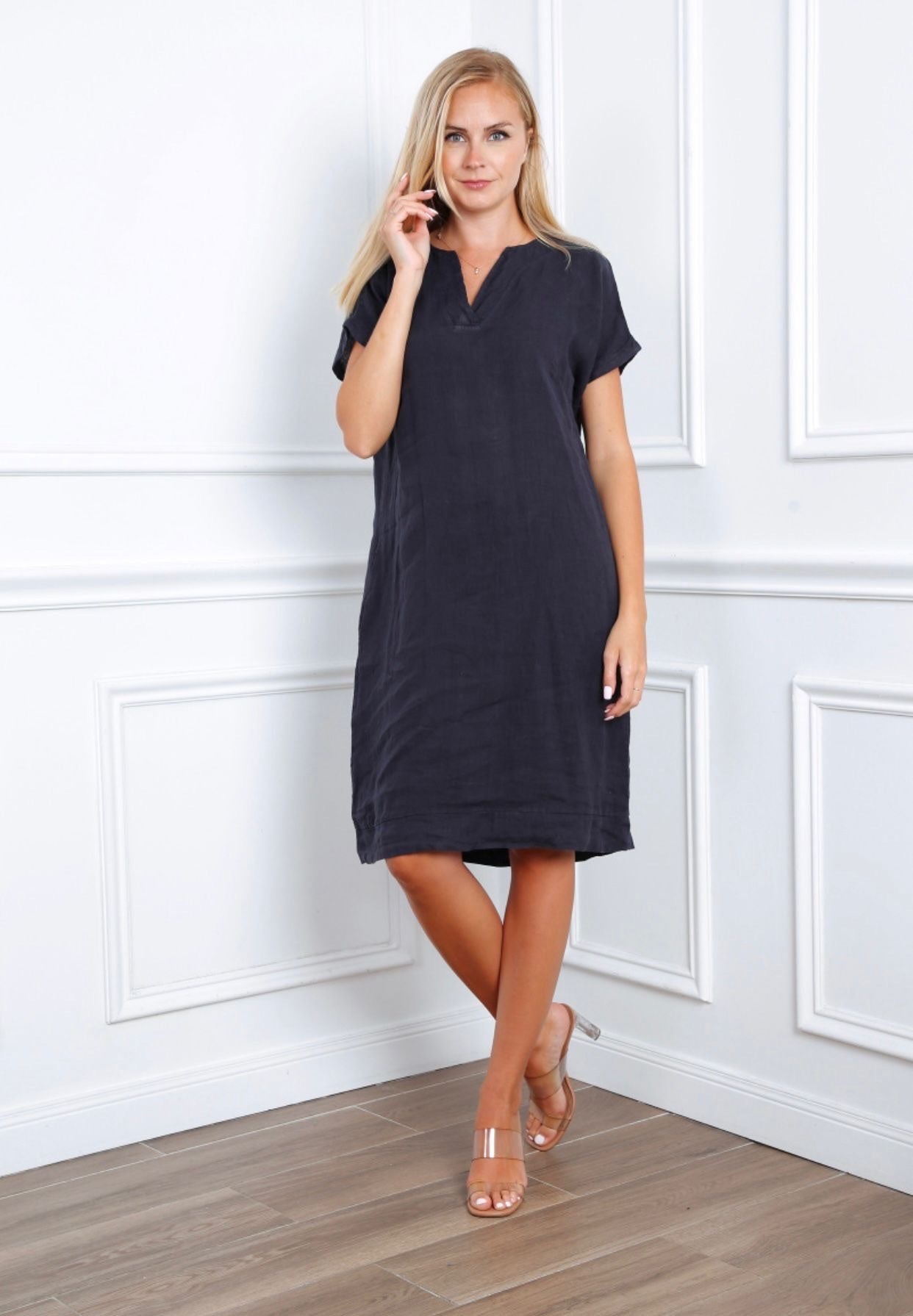 Robe en col V - 100% Lin