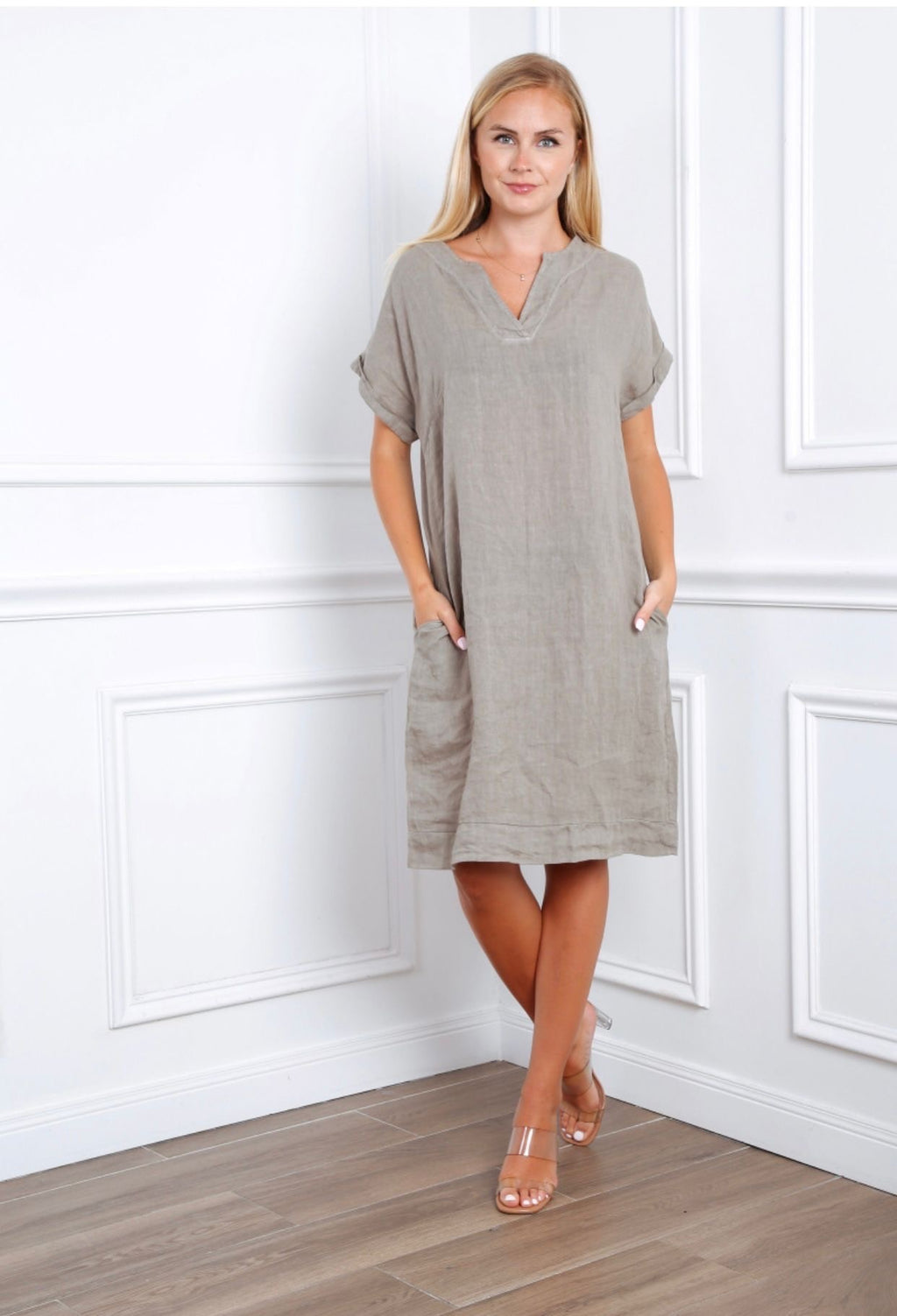 Robe en col V - 100% Lin