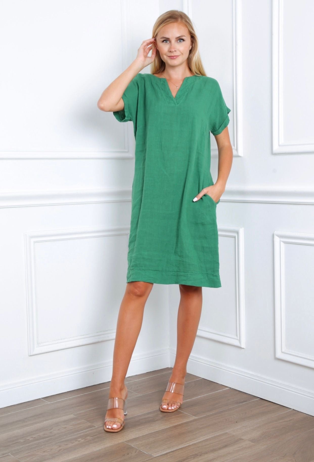 Robe en col V - 100% Lin